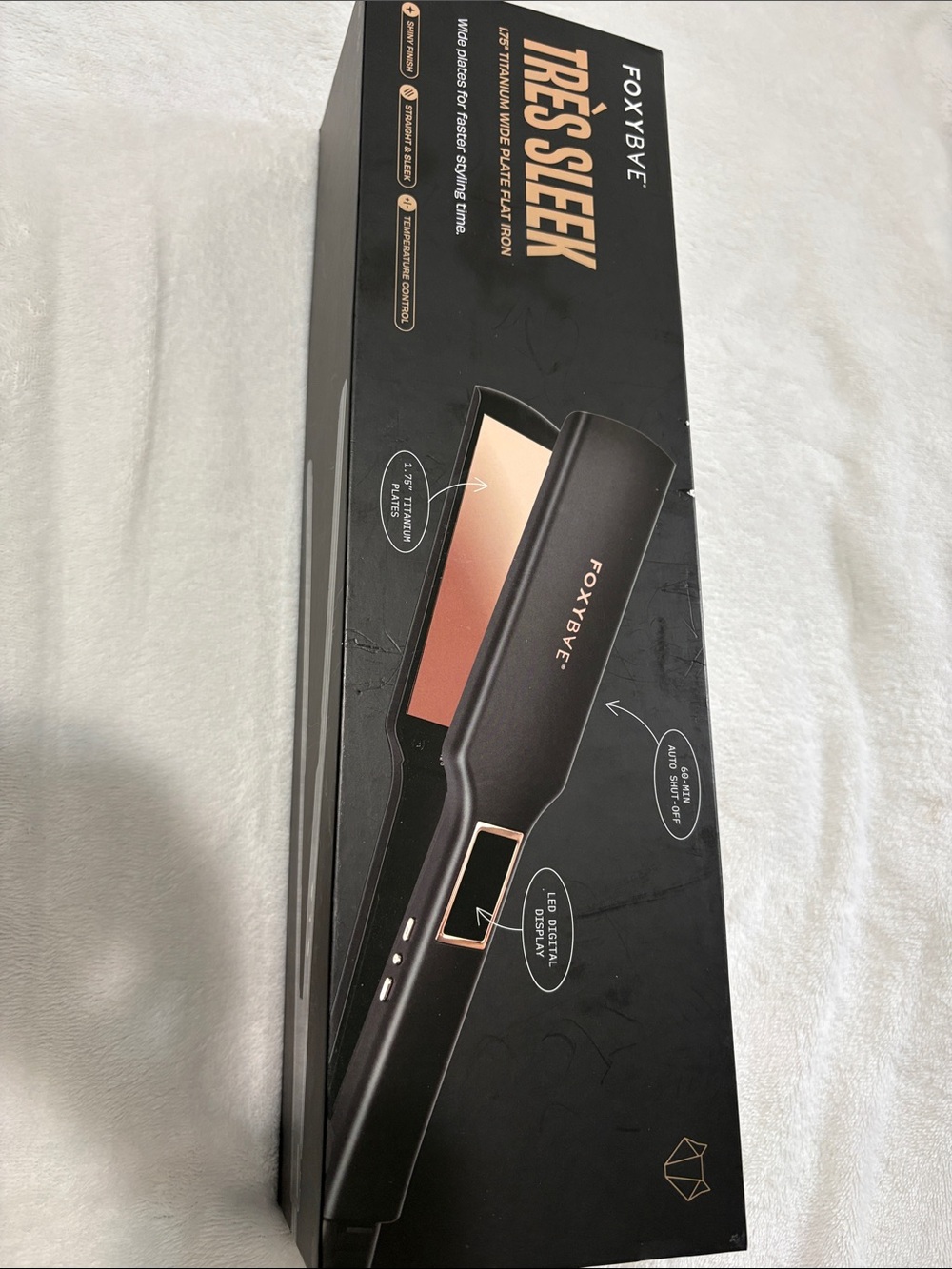 FOXYBAE Tres Sleek 1.75” Titanium Wide Plate Flat Iron NWT